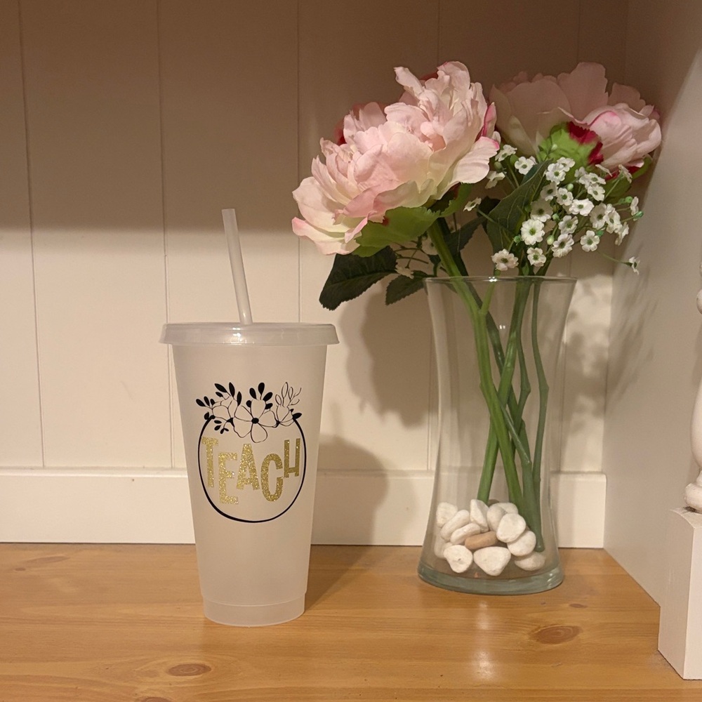 🍎Teach Tumbler with Straw